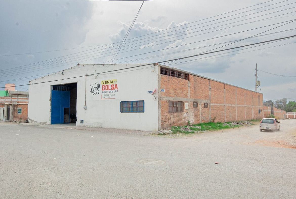 Fachada y lateral