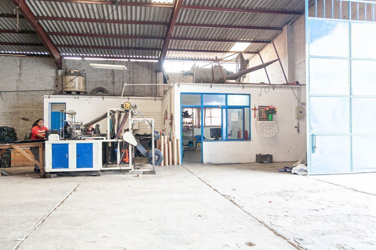 Oficina y entrada principal