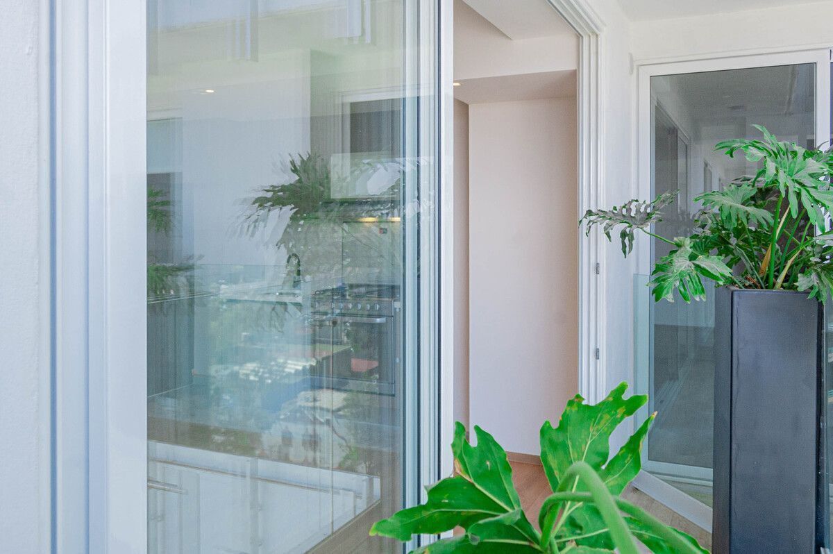 Balcón hacia adentro